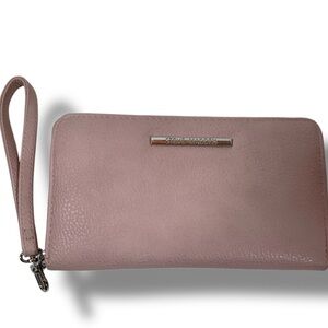 Steve Madden Blush Pink Wristlet